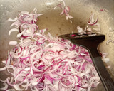 A picture of step 4 of Spring roll.