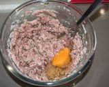 Foto del paso 3 de la receta: Filetes rusos a la plancha