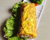 Foto langkah ke 5 dari resep Telur Gulung Nasi.