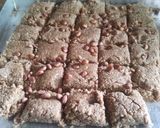 A picture of step 4 of Til burfi.