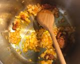 Tejfölös lencsefőzelék recept fázis 2 fotója