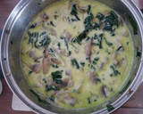 Foto del paso 3 de la receta: Pasta con espinacas y champiñones a la crema