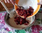 Foto del passaggio 6 della ricetta Muffin con farina integrale yogurt e ciliegie