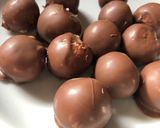 Foto del paso 3 de la receta: Bombón de coco y ganache de choco blanco