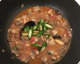 Foto langkah ke 3 dari resep Seafood saos asam manis.