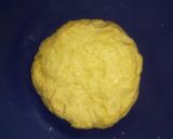 A picture of step 6 of Simple mandazis.