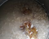 A picture of step 1 of Oats breakfast smoothie.
