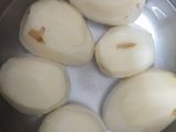 फ्रेंच बीन्स और आलू की सूखी सब्जी (French beans aur aloo ki sookhi sabzi recipe in Hindi)