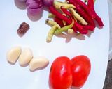 Foto langkah ke 2 dari resep Sambal Pencit (Mangga Muda).