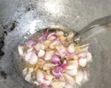 Foto langkah ke 2 dari resep Tumis daun singkong + ikan asin.