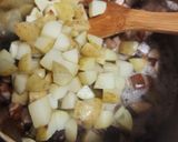 Foto del paso 3 de la receta: Crema de papa, portobello y pollo