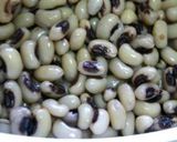 A picture of step 6 of Chickpeas & Black Eyed Peas in Honey Balsamic Sauce.