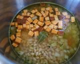 A picture of step 2 of Minestrone.