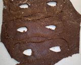 Foto del passaggio 2 della ricetta Mascherine di carnevale al cioccolato al forno