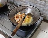Foto langkah ke 4 dari resep Seblak kwetiau.