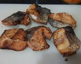 Foto langkah ke 1 dari resep Mangut Ikan Manyung Asap.