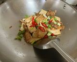 花生麵筋燒豆腐（10分鐘料理）的食譜步驟5照片