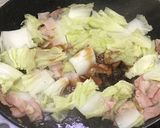 รูปขั้นตอนการทำที่ 3 ของ ผัดผักกาดขาวเบค่อนแคปหมู