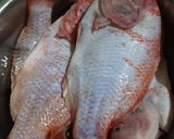 Foto langkah ke 1 dari resep Ikan Nila Goreng sambal Pecak.