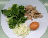 Foto langkah ke 2 dari resep Mie goreng tek tek.