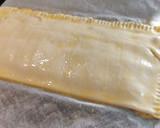 Foto del paso 3 de la receta: Hojaldre relleno de Queso Maasdam, Jamón York y Bechamel