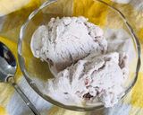 A picture of step 3 of Jam Ice cream.