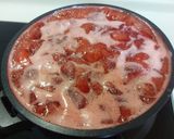 A picture of step 4 of Strawberry Candied Skewers (Ichigo Ame).