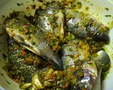 Foto langkah ke 5 dari resep Ikan mujair (gurame) pepes bumbu pedaass alla manado.