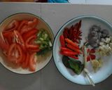 Foto langkah ke 2 dari resep Ikan pindang masak sarden.