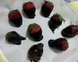 Foto langkah ke 4 dari resep Stroberi Coklat.