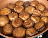 A picture of step 5 of Baked Stuffed Mushrooms.