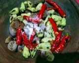 Foto langkah ke 1 dari resep Sambal penyet Tempe cabe bakar.