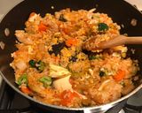 A picture of step 3 of Kimchi Seafood Rice Gratin.