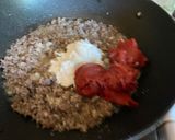 A picture of step 3 of Cheeseburger Macaroni.