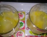 A picture of step 3 of Lichi and mango mocktail.