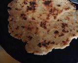 A picture of step 4 of Mooli parantha.