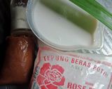 Foto langkah ke 1 dari resep Bubur sumsum pink.