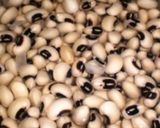 A picture of step 1 of Lobiya masala.