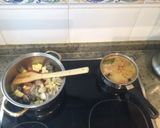 Foto del paso 2 de la receta: Sopicaldo de arroz con marisco