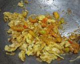 Foto langkah ke 4 dari resep Sambal telor bawang bombai.