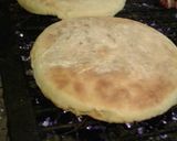 Foto del paso 6 de la receta: Figazza con morrón y mozzarella (Fugazzeta)