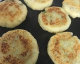 A picture of step 4 of Bharwan Tikki.
