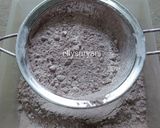 Foto langkah ke 3 dari resep Kue Coklat Mete Kriuk Yummy.