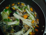 Sup Segar 3 Jamur (enoki, merang, dan kuping)