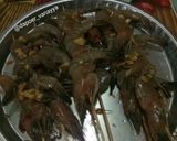 Foto langkah ke 2 dari resep Udang Bakar Madu Sambal Bajak Limau.