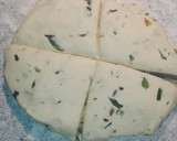 Foto del paso 3 de la receta: Panes jalapeños de albahaca sin gluten