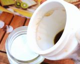 A picture of step 3 of Iced Coffee.