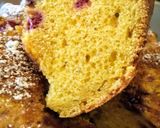 Foto del passaggio 3 della ricetta Ciambellone ai frutti rossi