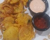 A picture of step 3 of Potato onion bhaji.