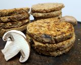Foto del paso 4 de la receta: Hamburguesas de porotos y portobellos